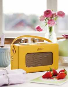 Retro kitchen radio